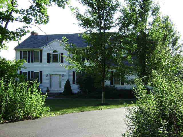 Building photograph for 2 COWLES RD